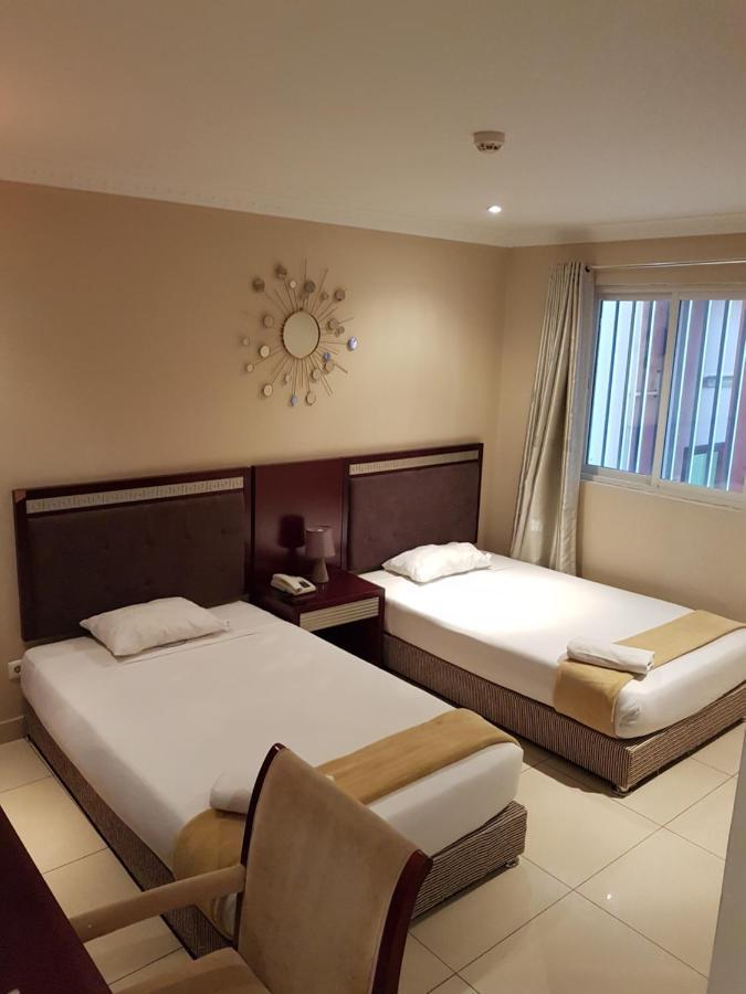מאפוטו Hotel Atlantis מראה חיצוני תמונה