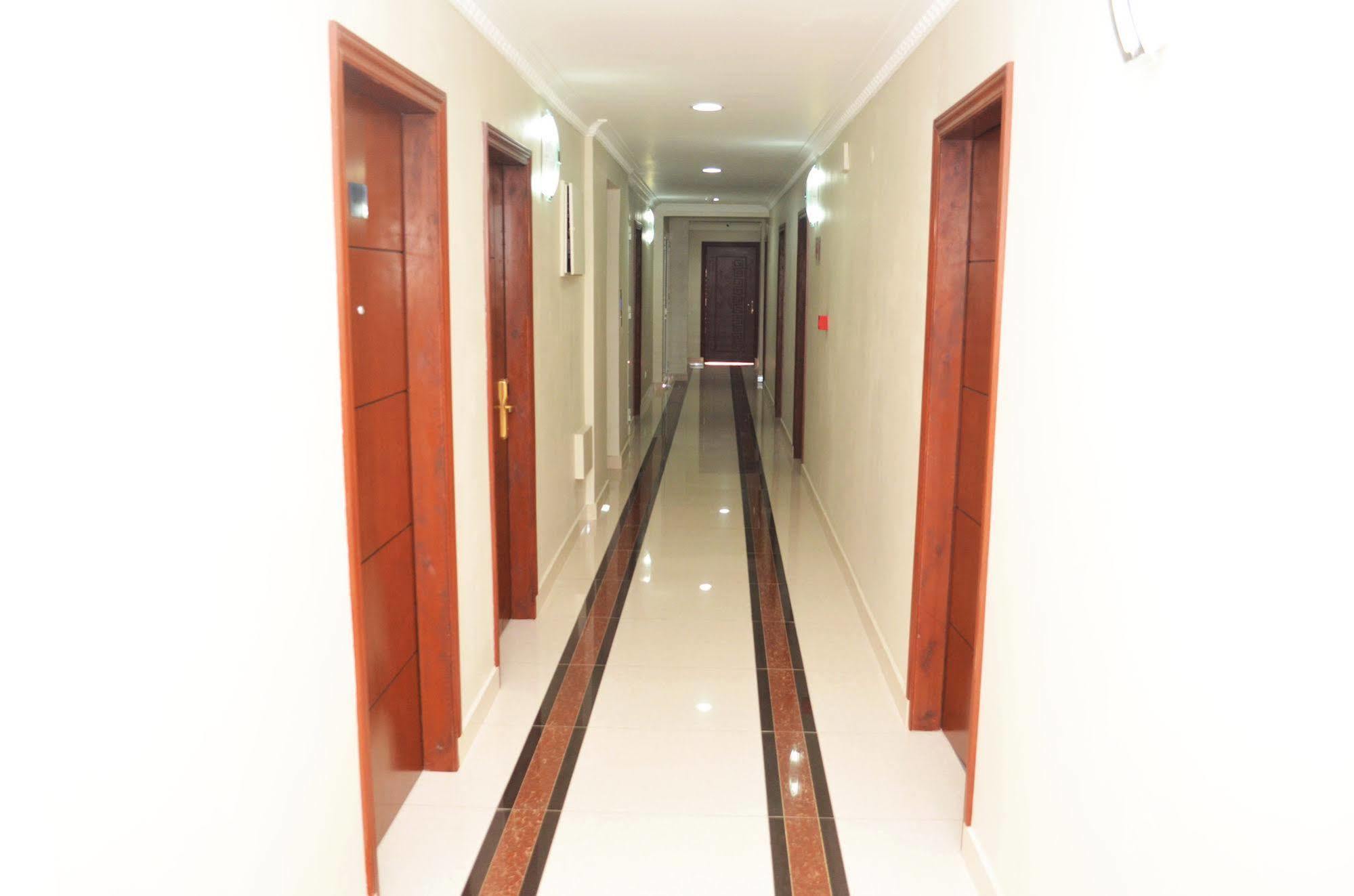 מאפוטו Hotel Atlantis מראה חיצוני תמונה