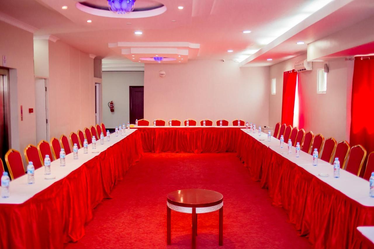 מאפוטו Hotel Atlantis מראה חיצוני תמונה